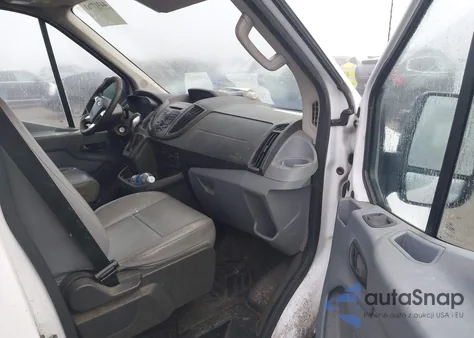 2015 Ford Transit-250 из США, поврежденный, VIN 1FTNR3XV0FKA72666